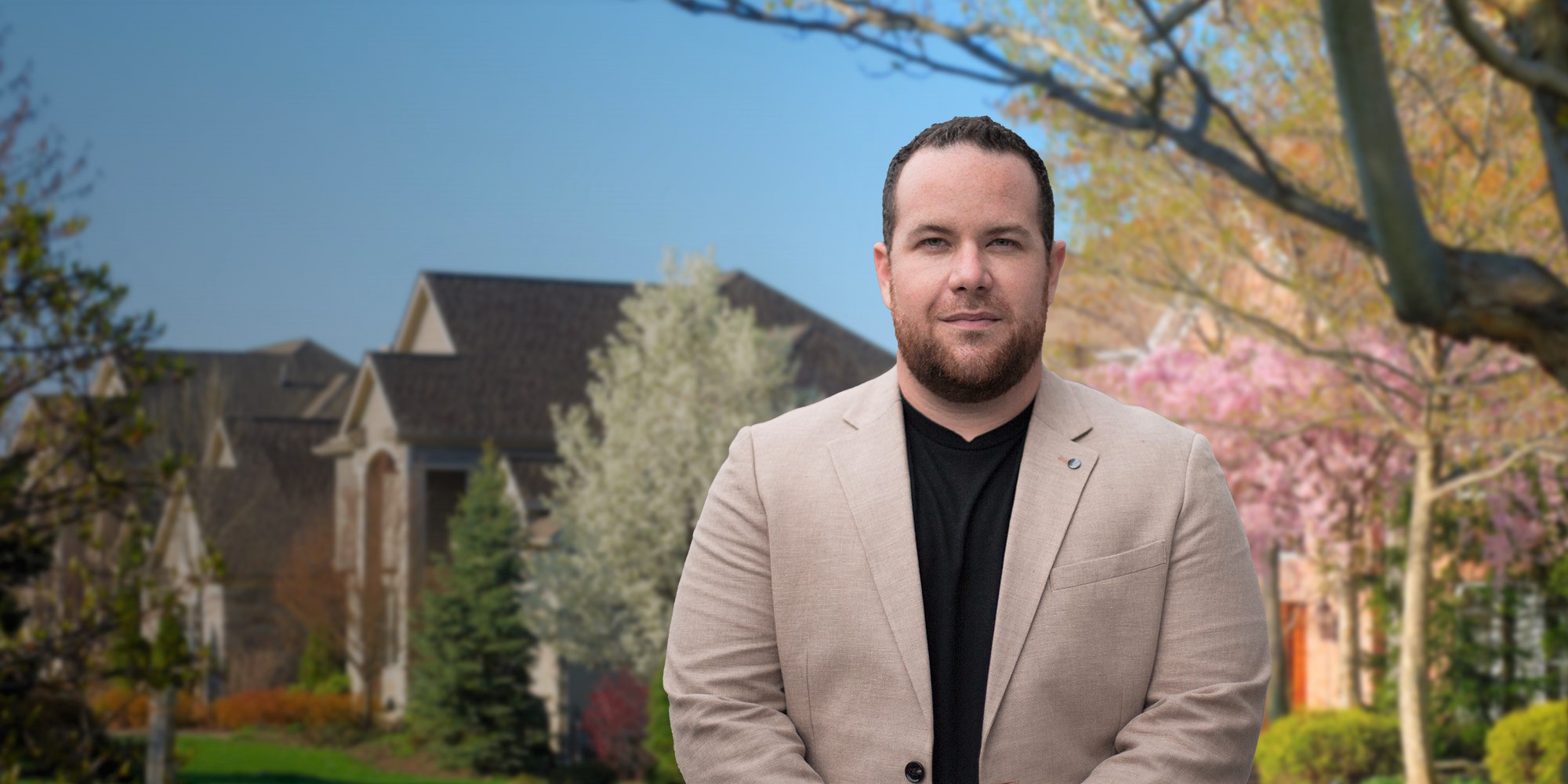 Steve Laroche devant un quartier residentiel de Boucherville